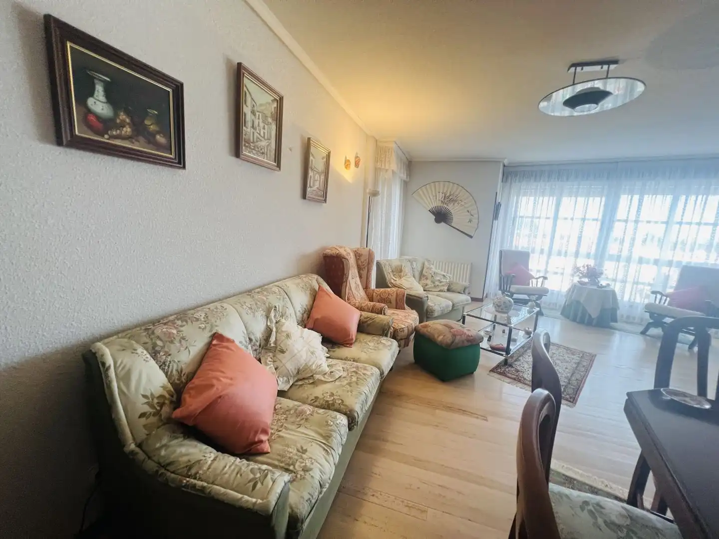 Wohnzimmer von Wohnung zum Verkauf in Colindres mit Heizung, Terrasse und Abstellraum