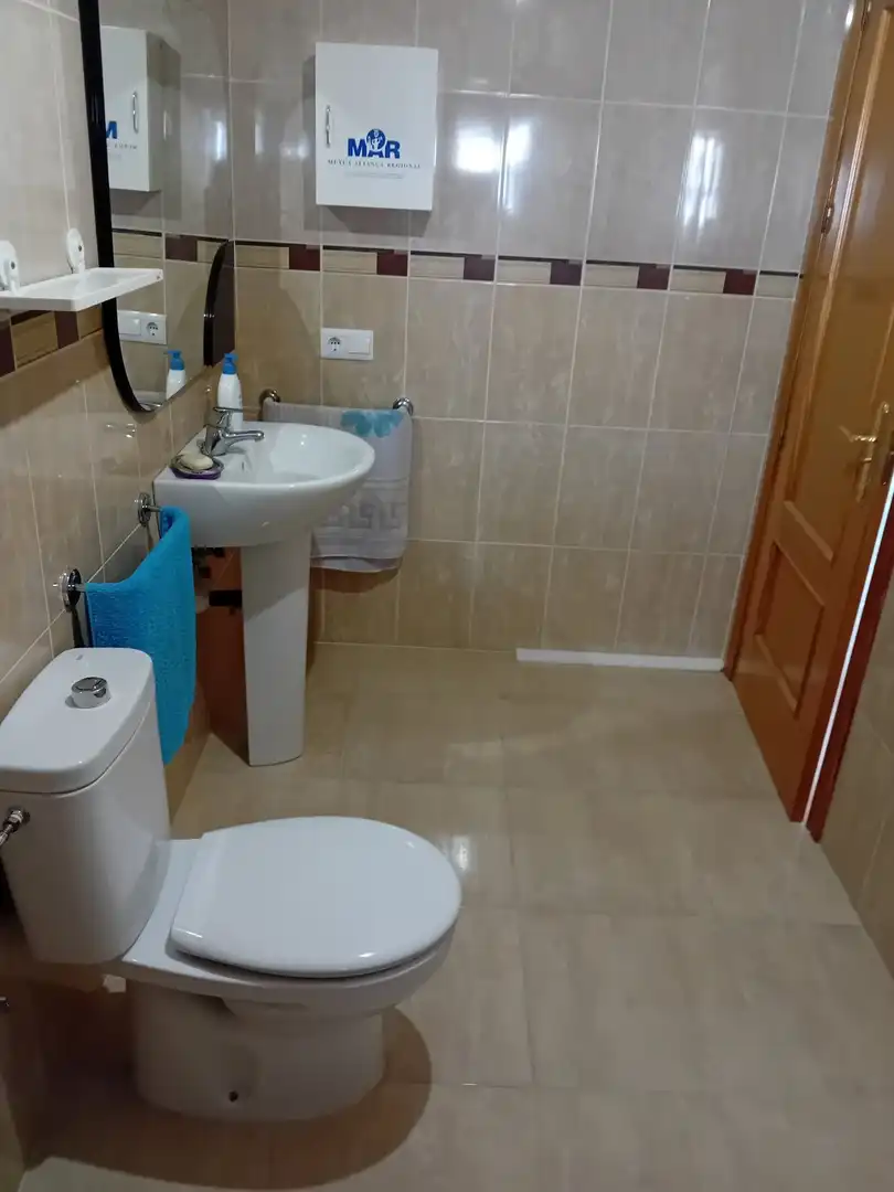 Baño de Casa o chalet en venta en Pozuelo de Calatrava con Aire acondicionado, Calefacción y Terraza