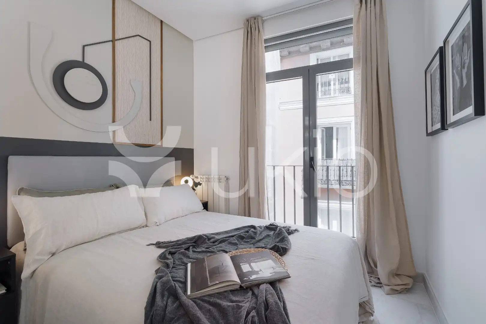 Habitación de Apartamento de alquiler en Madrid con Aire acondicionado, Calefacción y Amueblado