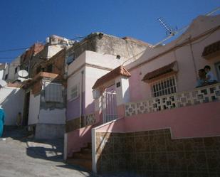 Vista exterior de Casa adosada en venda en  Almería Capital