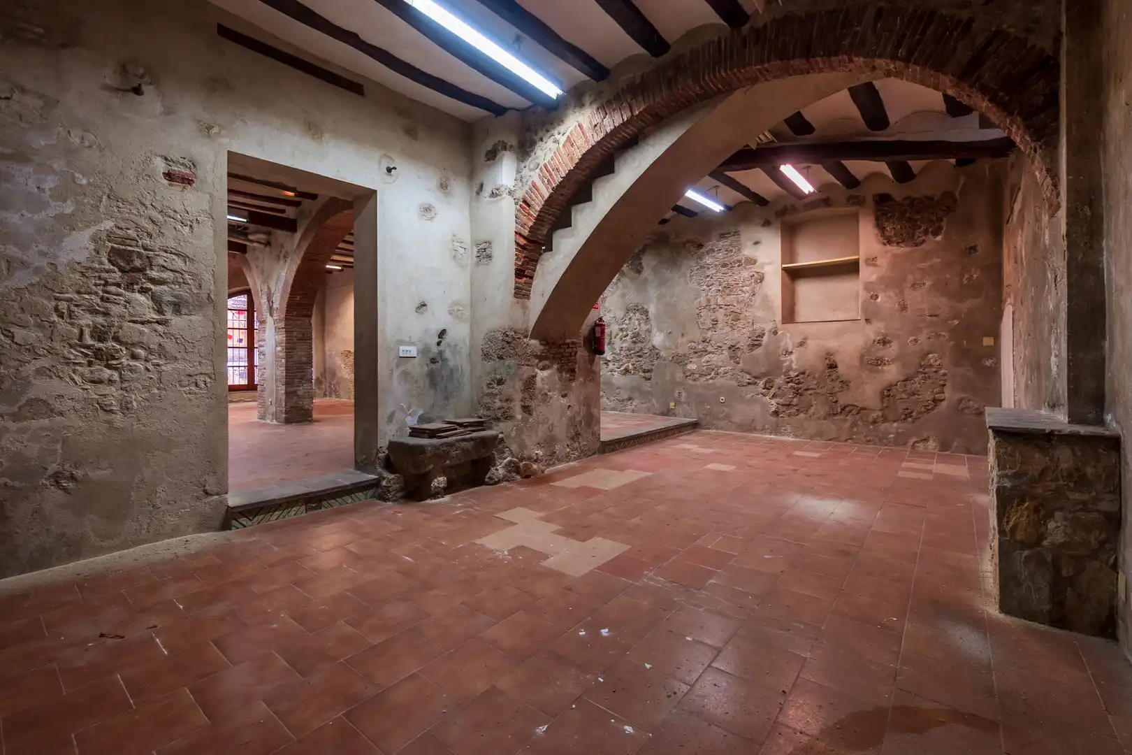 Local comercial en venta en Carrer del Forn Nou, 12, 17600, Figueres, Girona, imagen 3