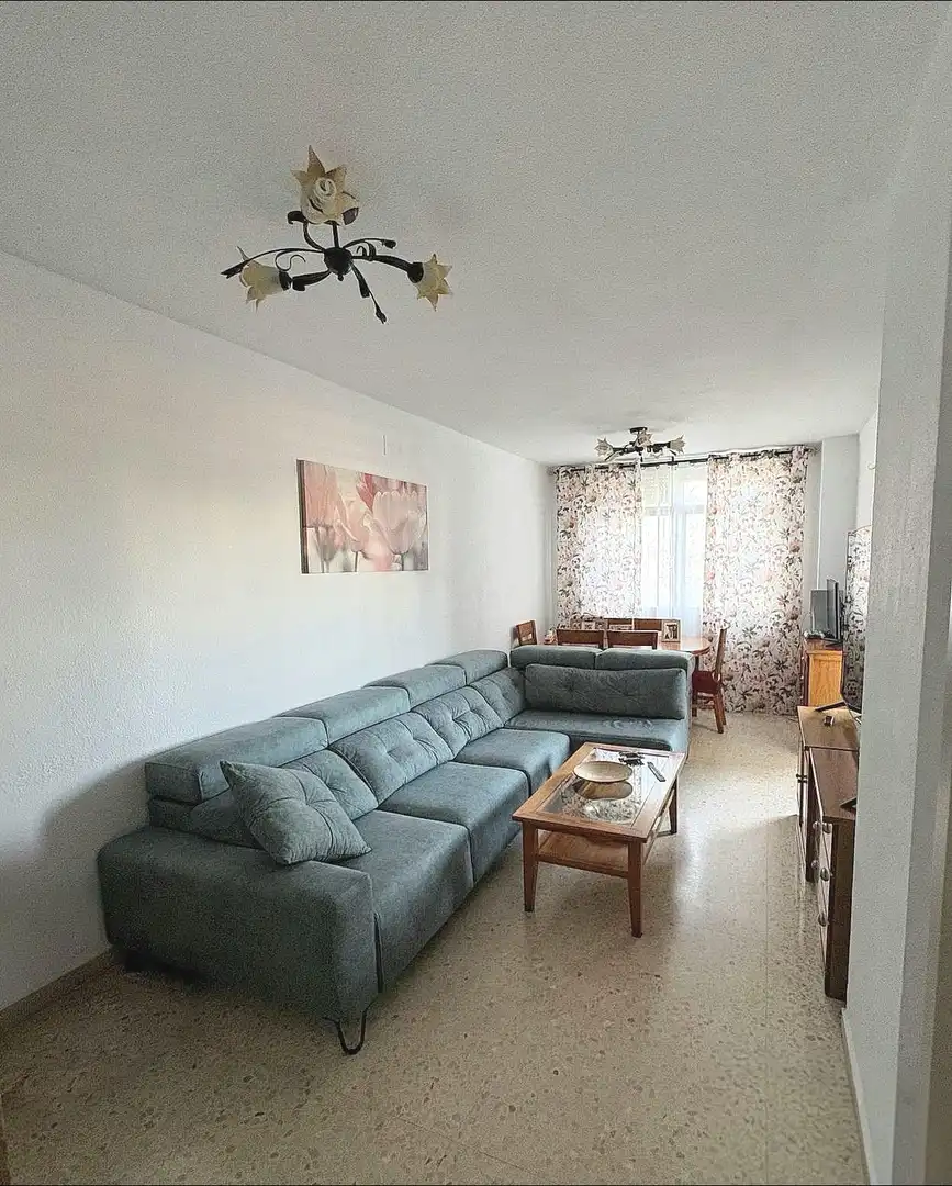 Sala d'estar de Pis en venda en El Pinillo 