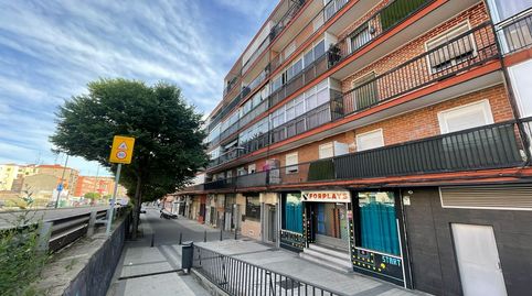 Foto 2 de Pis en venda a Calle de San Isidro, 75, Pajarillos Bajos, Valladolid Capital