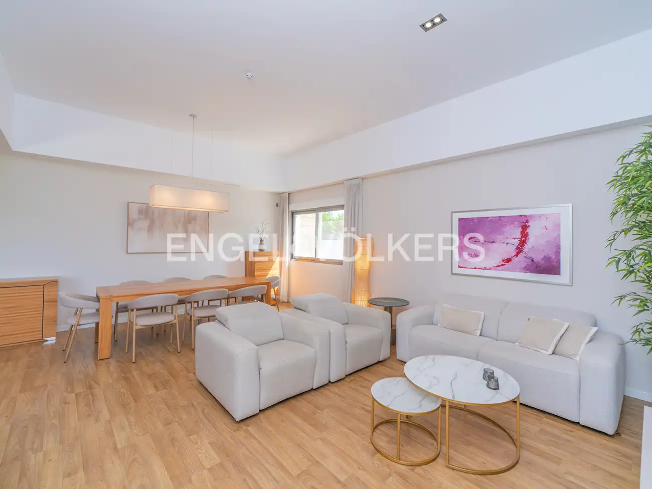 Comedor de Casa o chalet en venta en Santa Pola con Aire acondicionado, Calefacción y Jardín privado