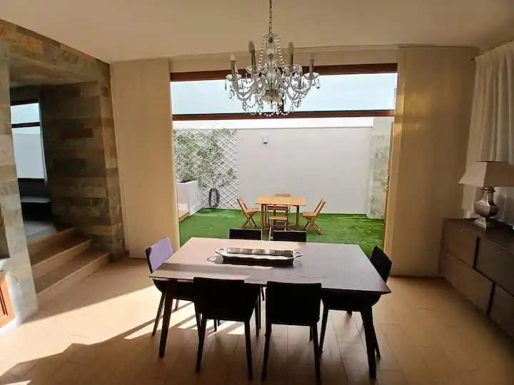 Comedor de Casa o chalet de alquiler en Casabermeja con Aire acondicionado, Jardín privado y Piscina