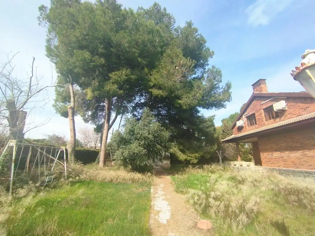 Casa o xalet en venda en Zaragoza amb Jardí privat