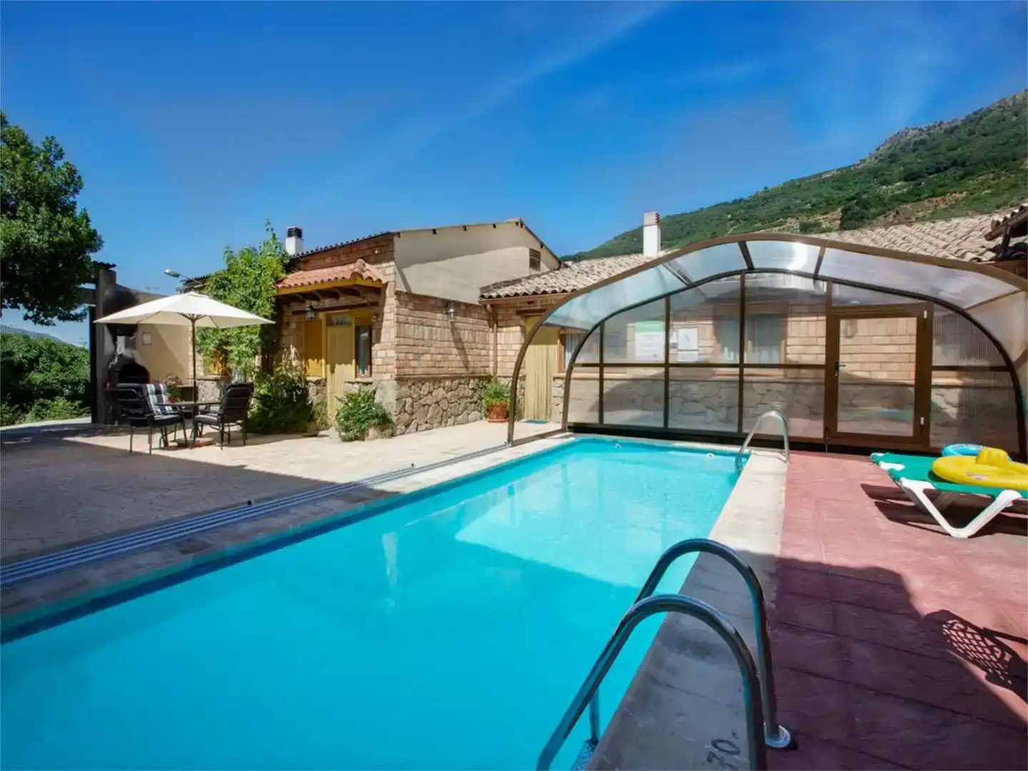Piscina de Casa o chalet en venta en Navaconcejo, Cáceres