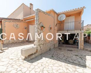 Exterior view of Single-family semi-detached for sale in L'Estartit  with Terrace and Balcony