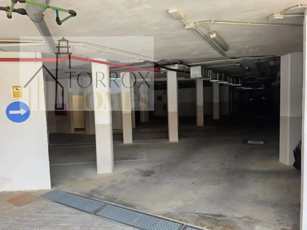 Aparcament de Apartament en venda en Torrox