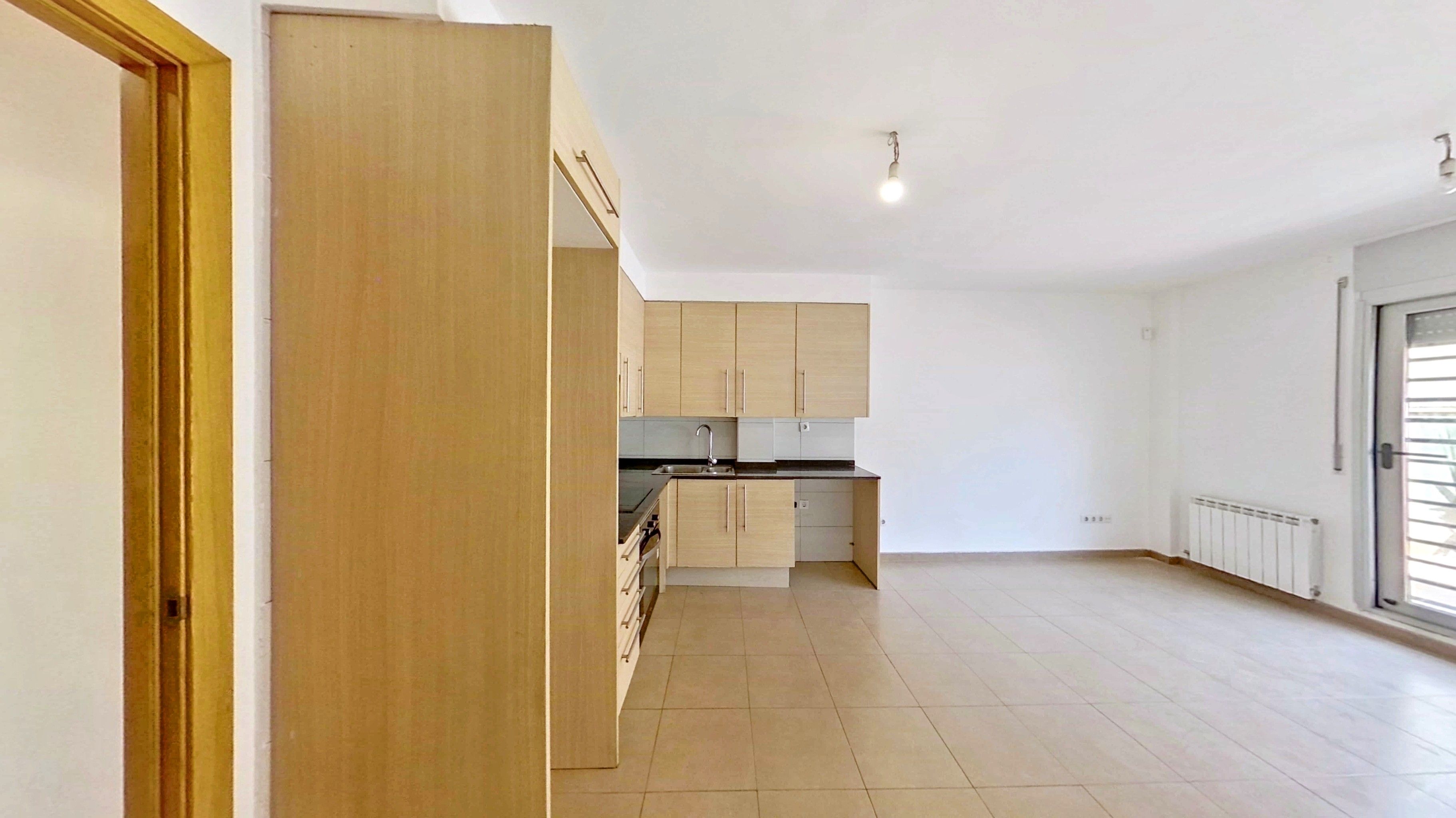 Kitchen of Flat for sale in Rubí  with Terrace and Oven