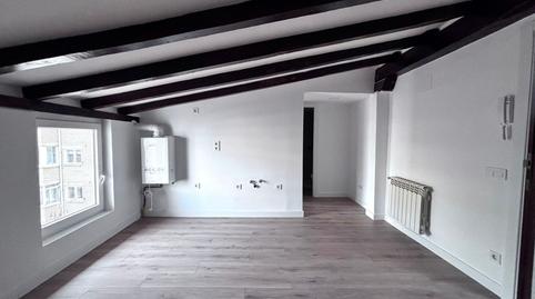 Foto 2 de Apartament en venda a Calle San Francisco, Los Vadillos - R. Sanitaria - Pozanos, Burgos Capital