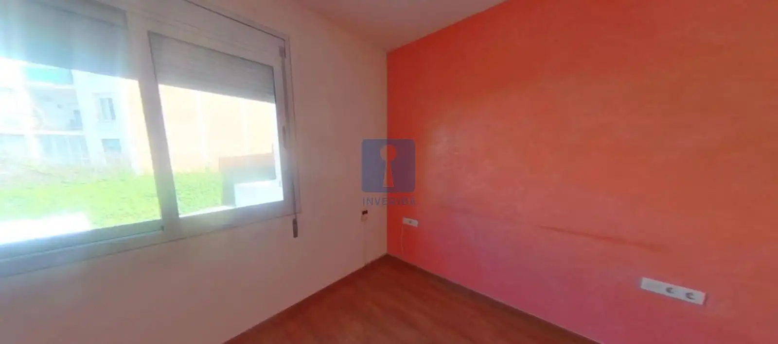 Habitación de Casa adosada en venta en El Prat de Llobregat con Aire acondicionado, Calefacción y Terraza