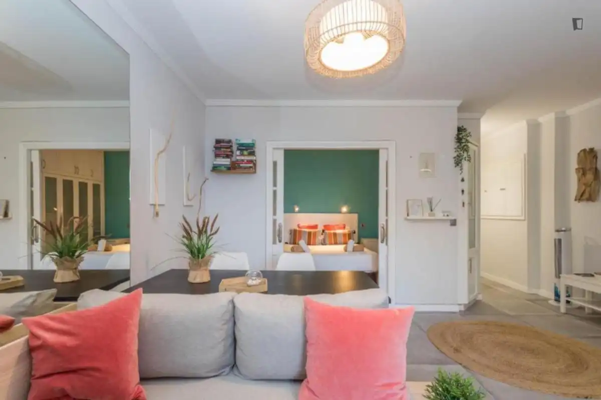 Sala d'estar de Apartament de lloguer en Las Palmas de Gran Canaria amb Moblat, Rentadora i Microones