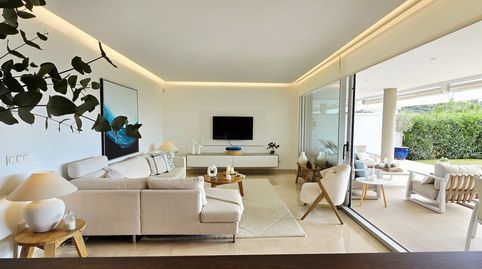 Photo 5 of Flat for sale in Los Arqueros - Puerto del Almendro, Benahavís