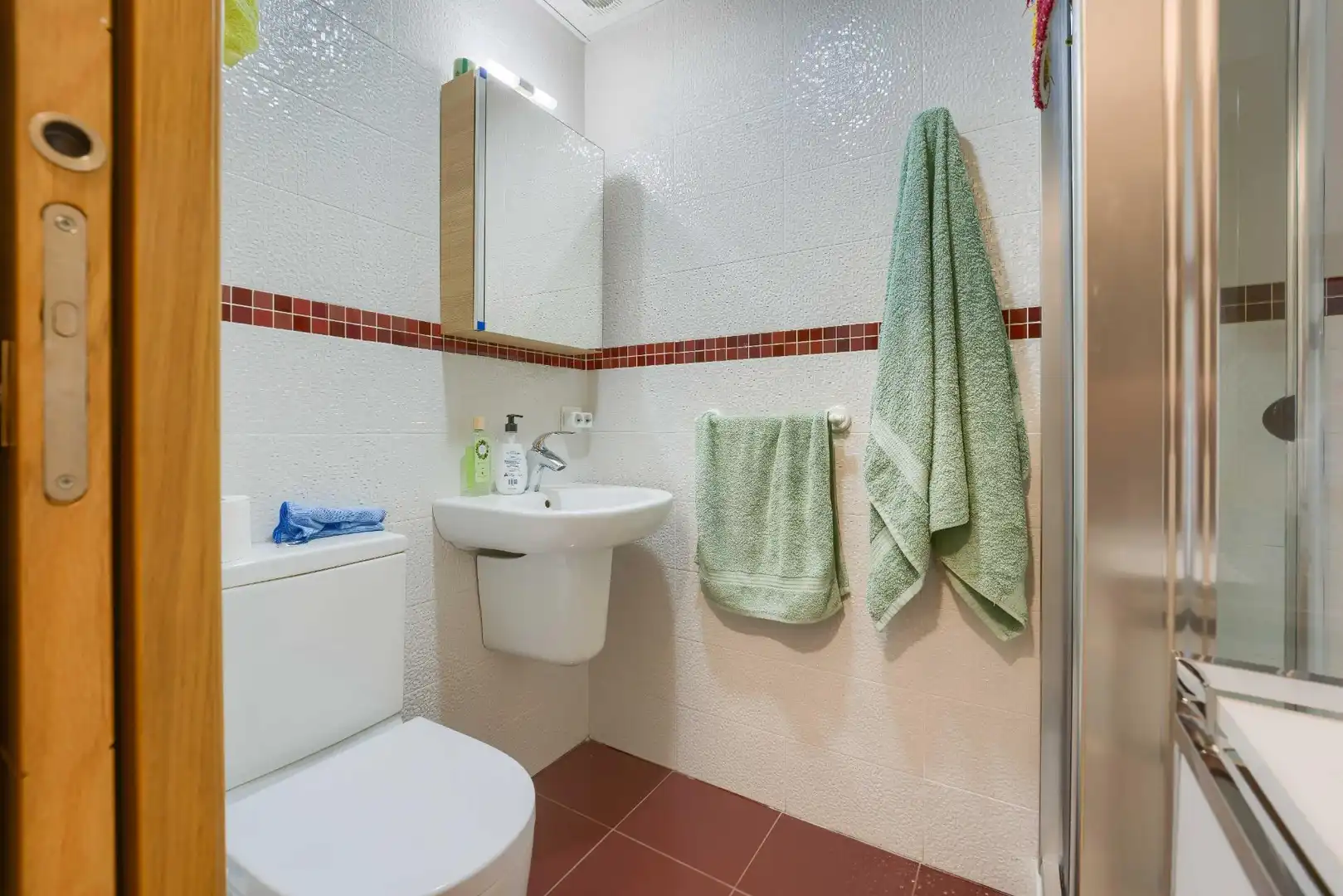 Badezimmer von Dachboden zum Verkauf in Sevilla mit Klimaanlage, Heizung und Terrasse