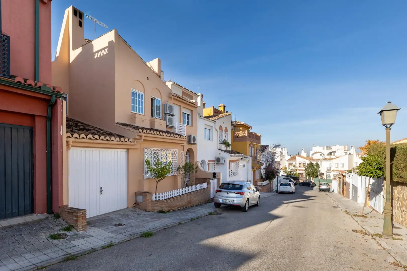 Terraced house with terrace for sale in Avenida LIBERTAD, imagen 2