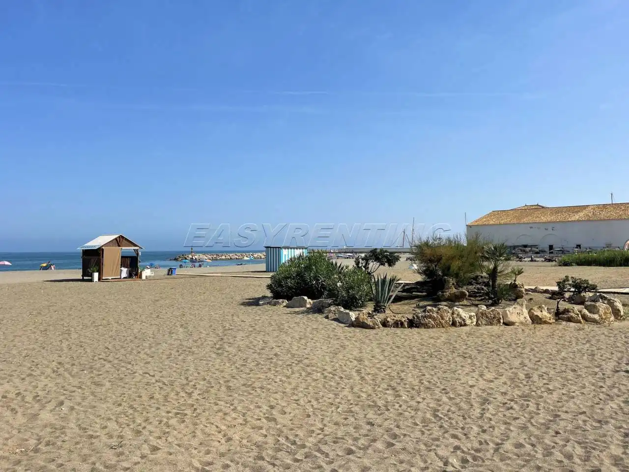 Vista exterior de Apartamento de alquiler en Manilva con Terraza, Amueblado y Alarma