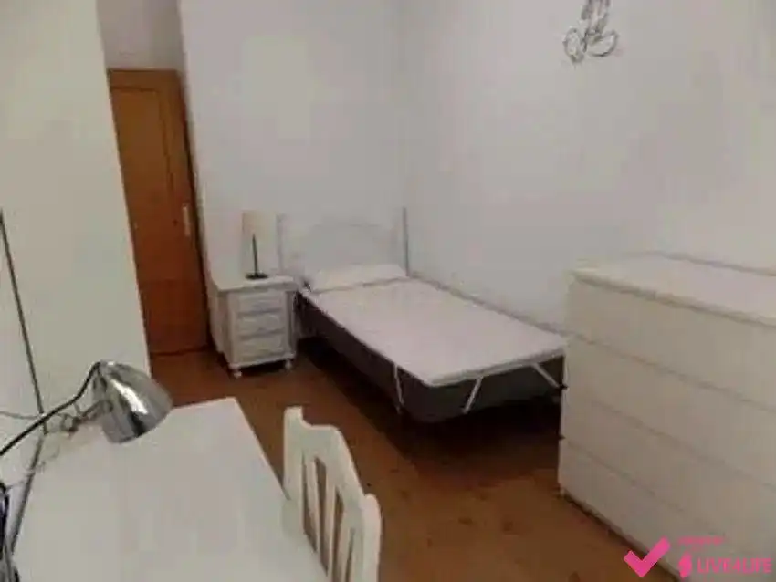 Flat for rent in calle de Ramon Llull, La Carrasca