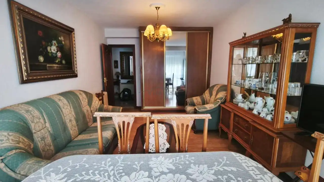 Flat to rent in CRUCEIRO QUEBRADO