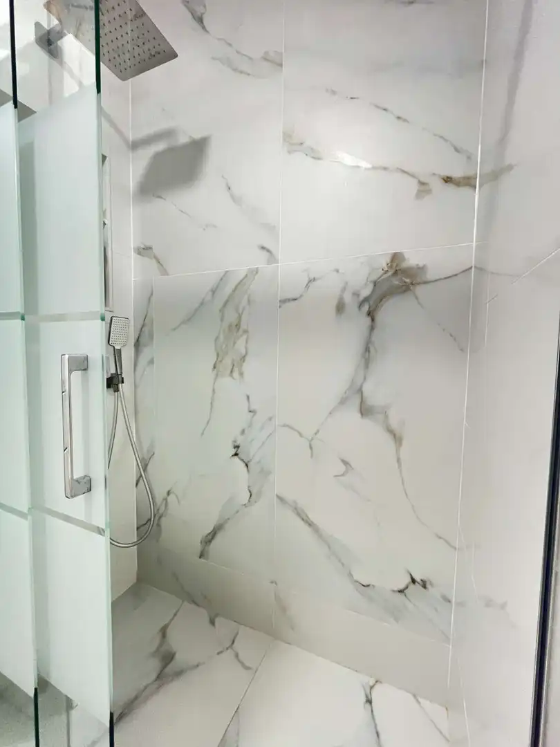 Bany de Casa adosada en venda en Orihuela amb Aire condicionat, Terrassa i Piscina