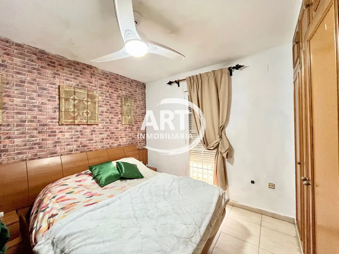 Bedroom of Houses for sale in L'Eliana  with Air Conditioner, Heating and Private garden