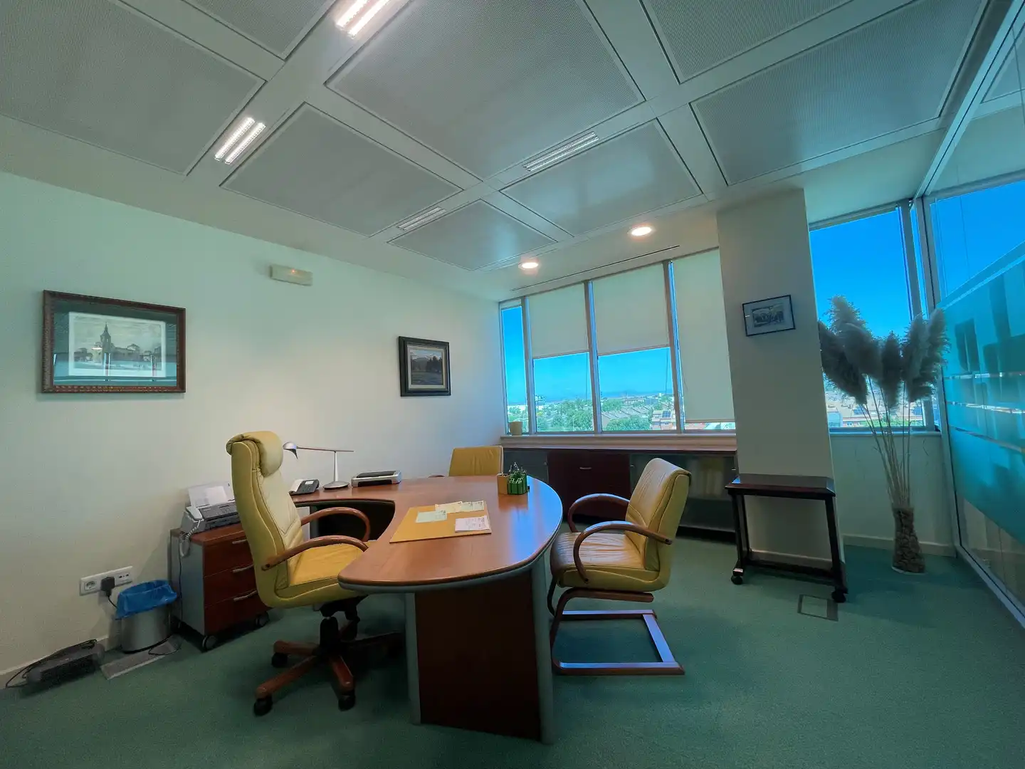 Büro zum Verkauf in Alcalá de Henares mit Klimaanlage und Heizung