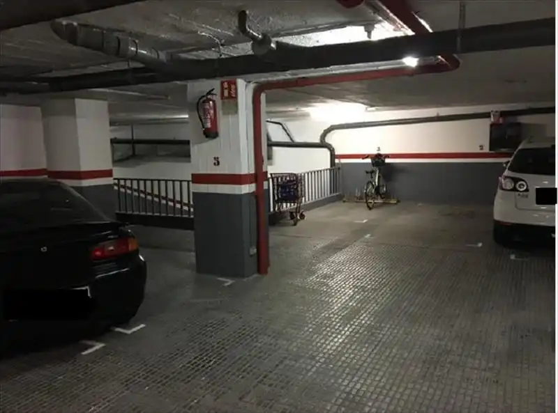 Parcheggio in vendita a Les Corts, imagen 5
