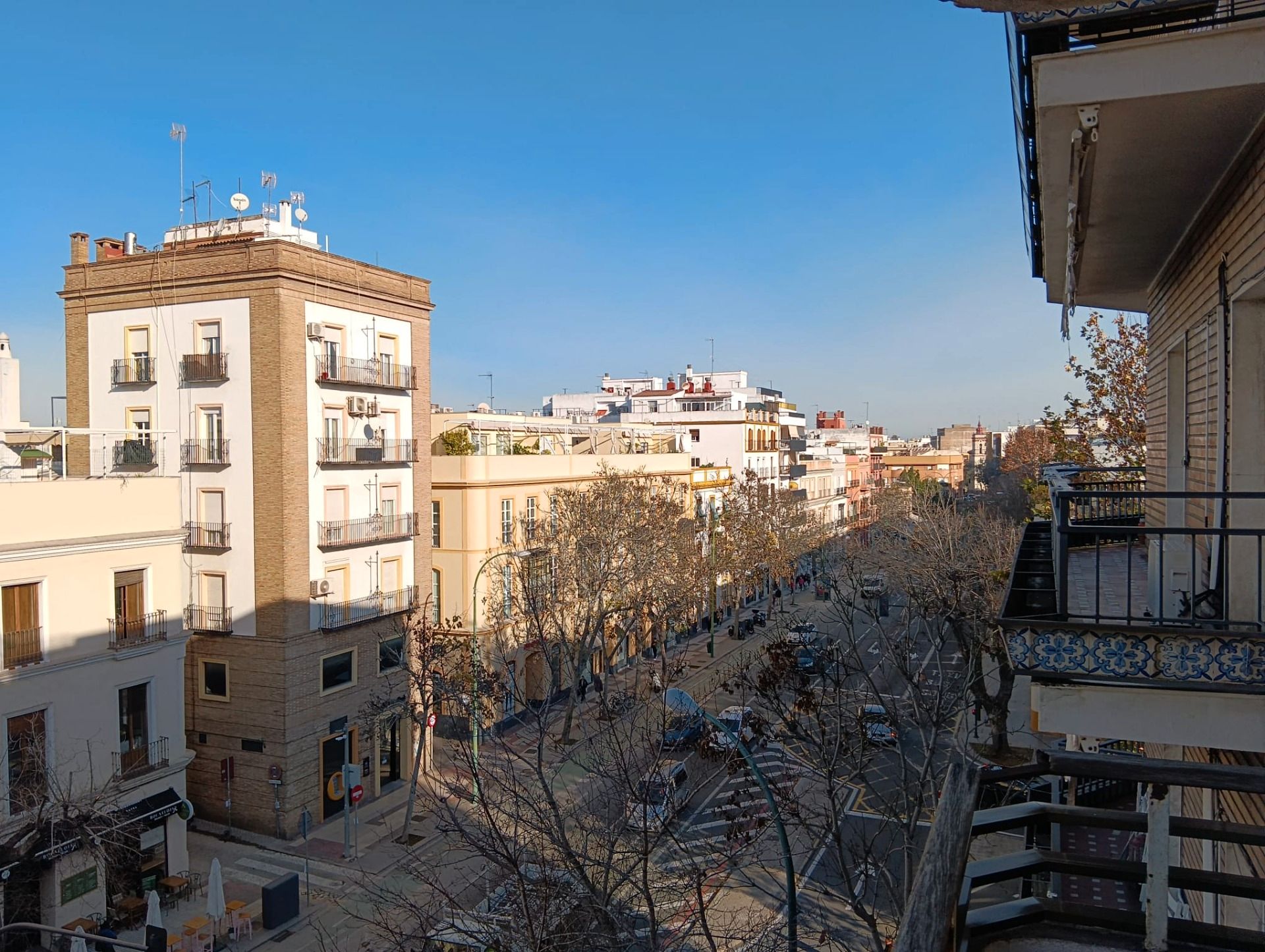 Exterior view of Flat for sale in  Sevilla Capital  with Air Conditioner, Terrace and Balcony