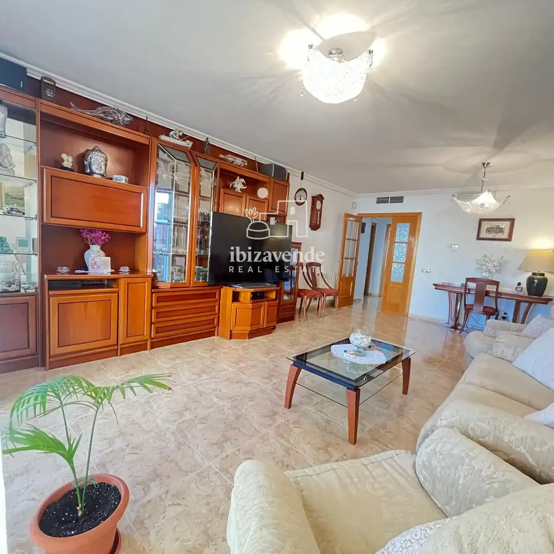 Sala d'estar de Pis en venda en Eivissa amb Terrassa i Moblat