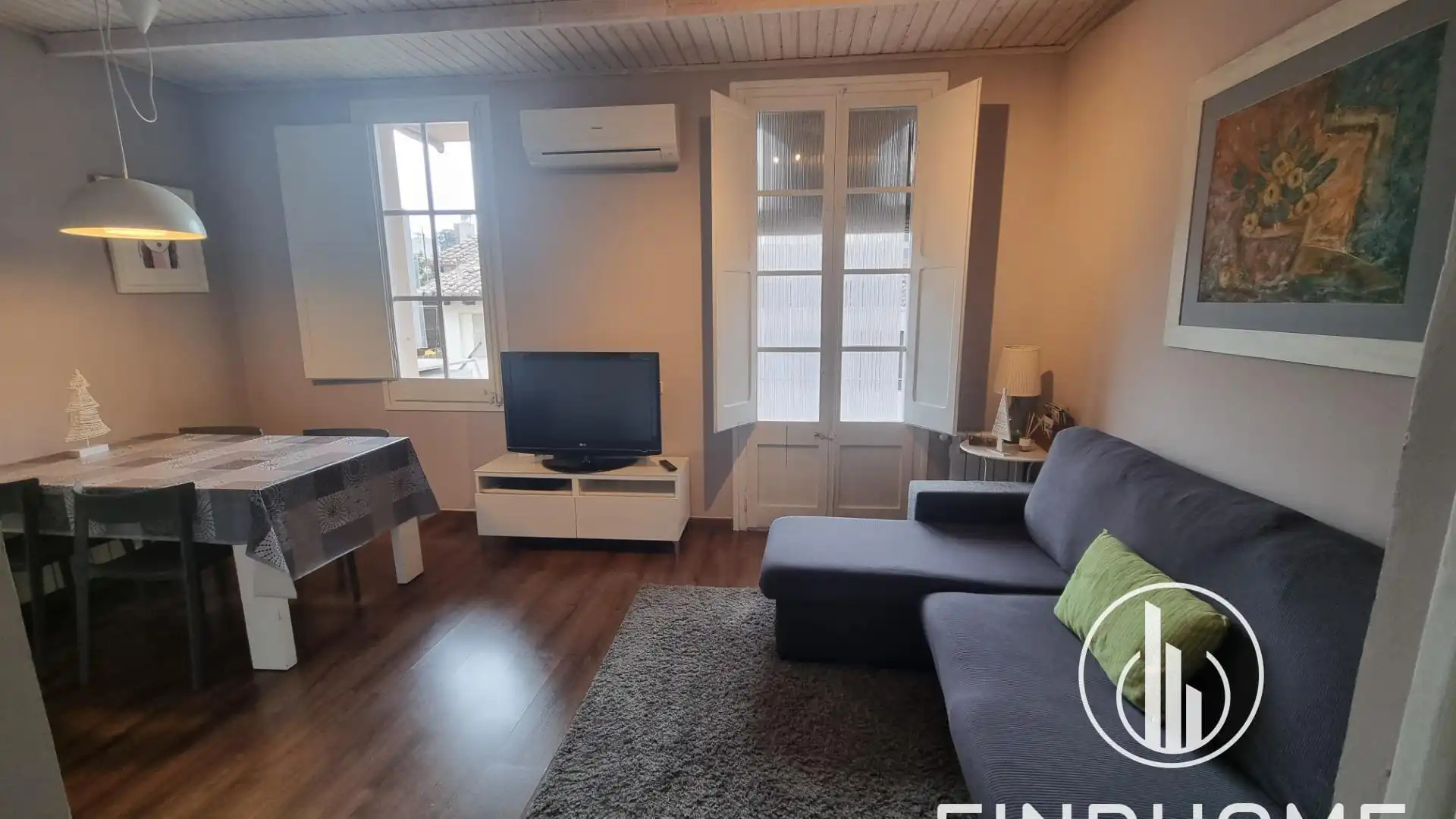 Living room of Flat for sale in Olot  with Air Conditioner, Heating and Terrace