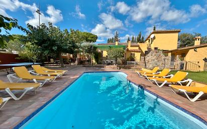 Piscina de Casa o xalet en venda en Calonge amb Aire condicionat, Terrassa i Piscina