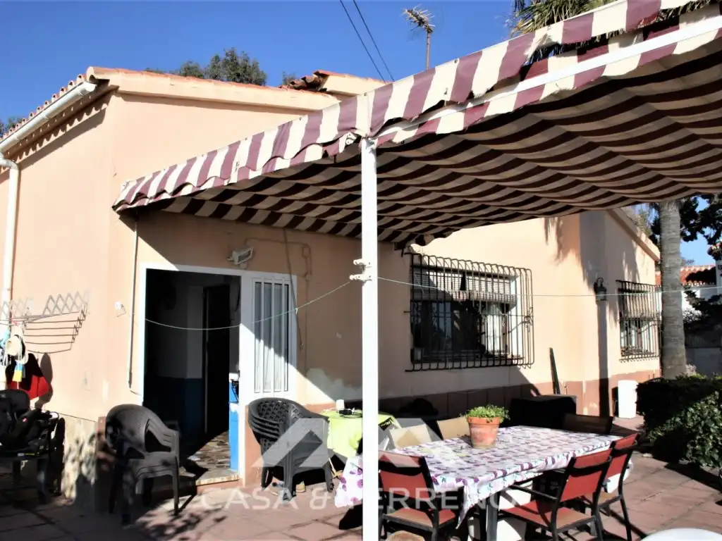 Commercial properties for sale in Benajarafe