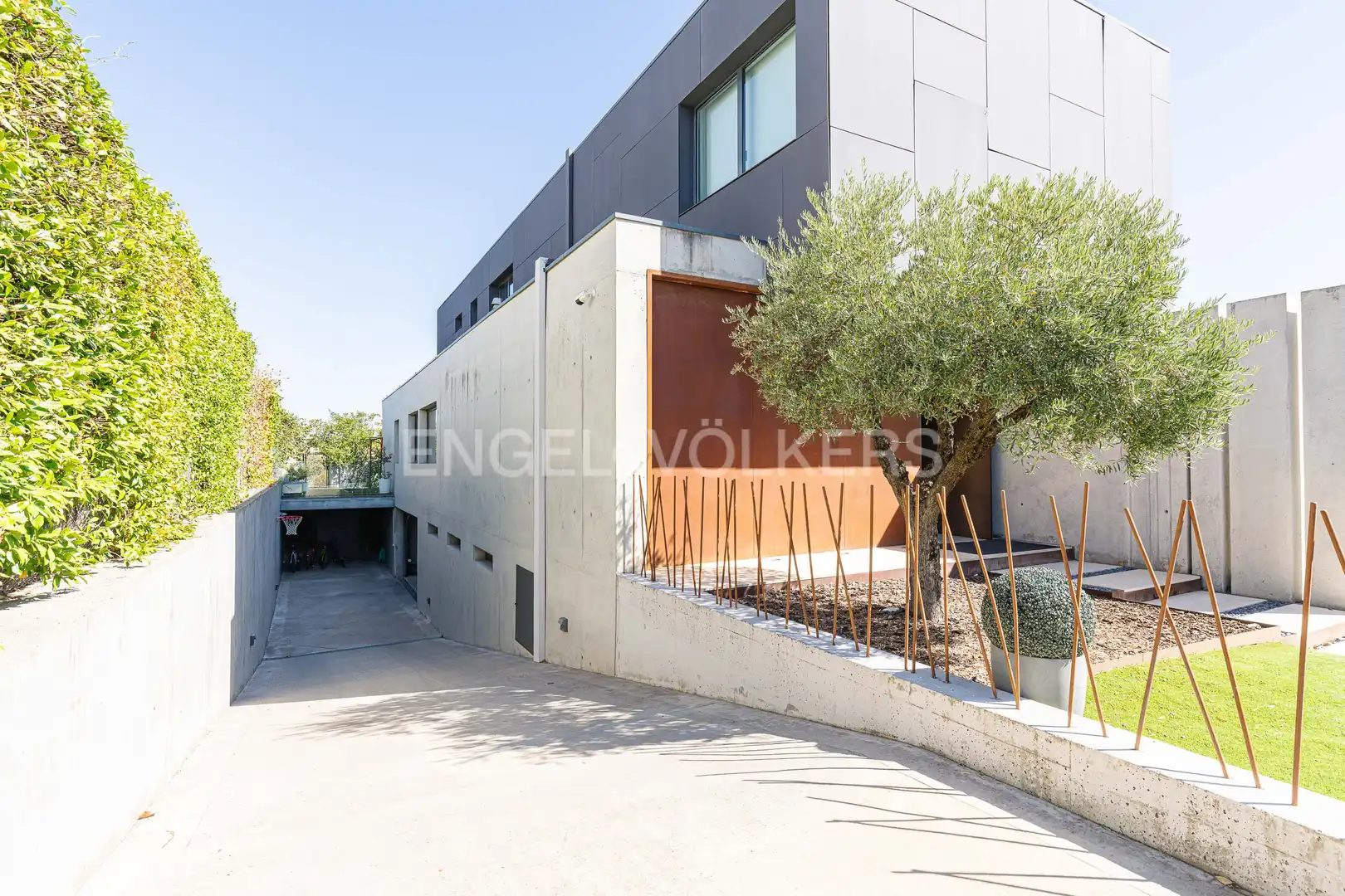 Vista exterior de Casa o chalet de alquiler en Boadilla del Monte con Calefacción, Jardín privado y Terraza