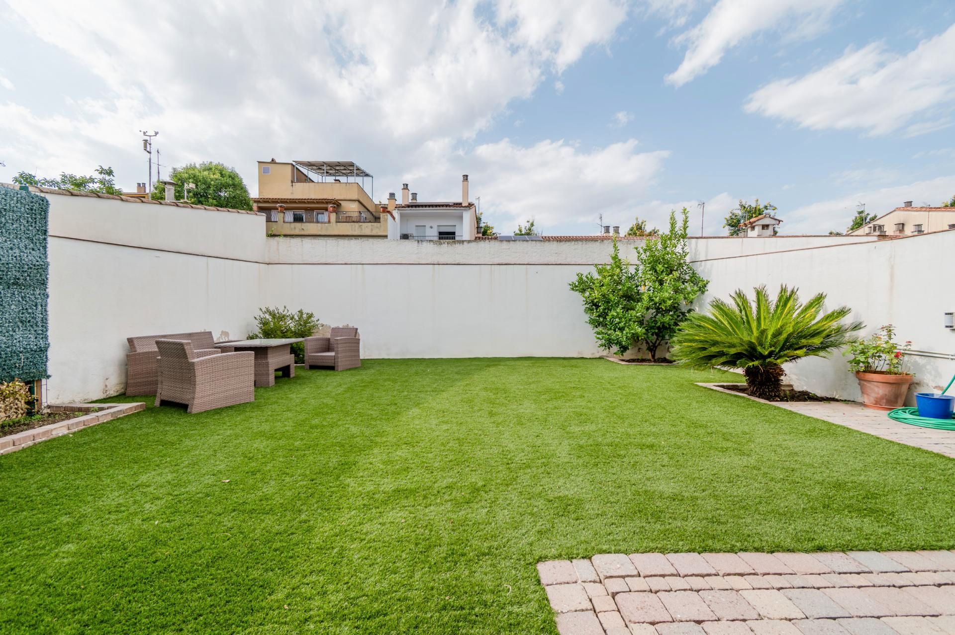 Garden of Flat for sale in Salt  with Air Conditioner, Heating and Parquet flooring