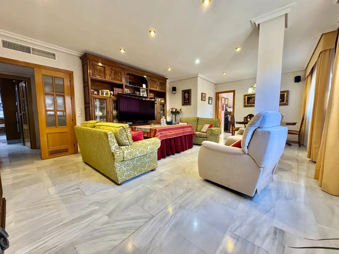 Flat with lift for sale in Poniente-Sur
