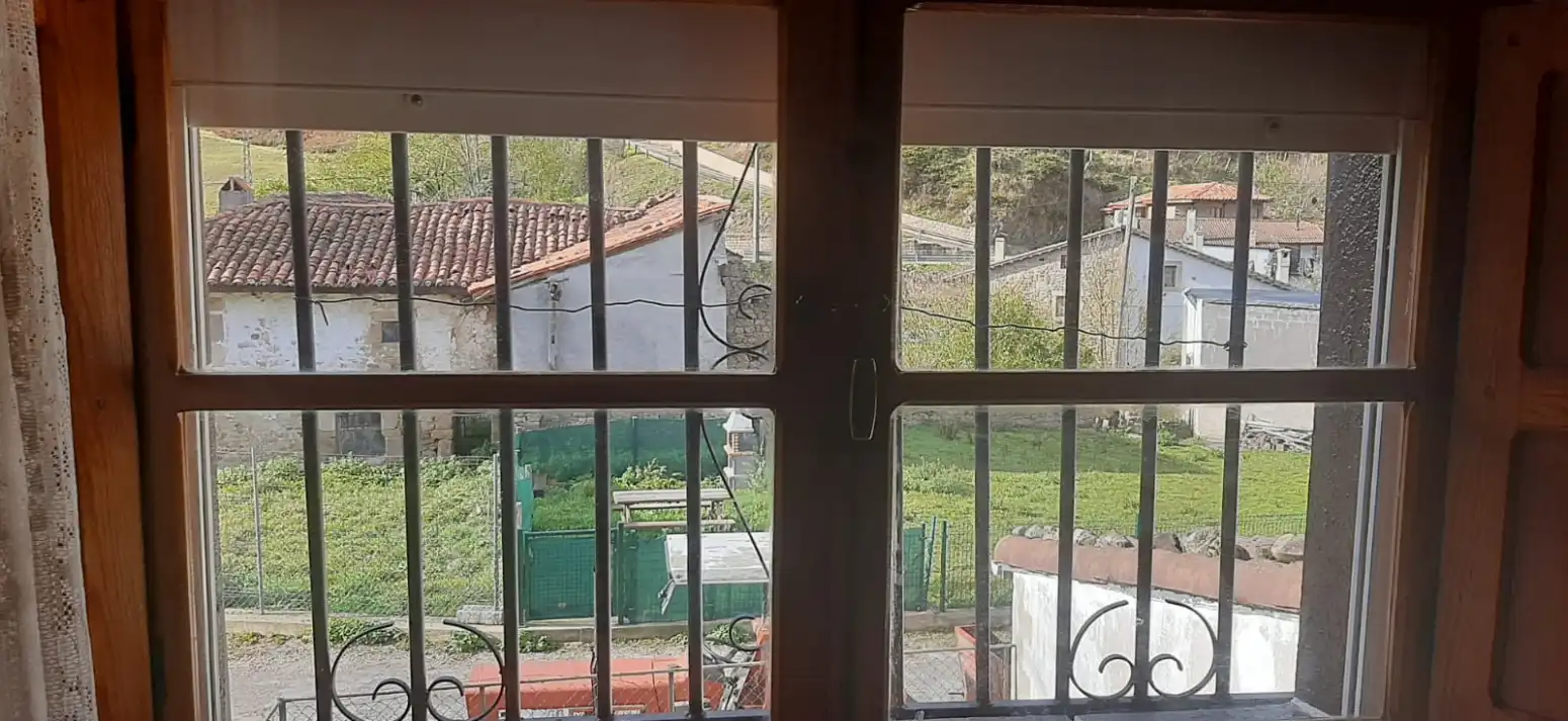 Casa adosada en venta en Polaciones - BO PUENTE PUMAR, 21, Polaciones