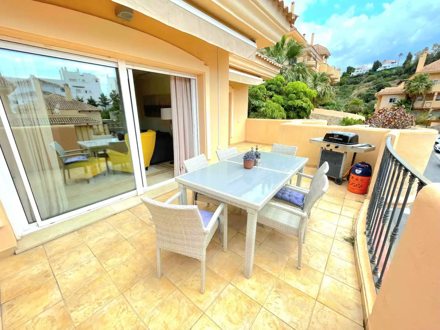 Apartment with pool for sale in Nueva Andalucía, imagen 9