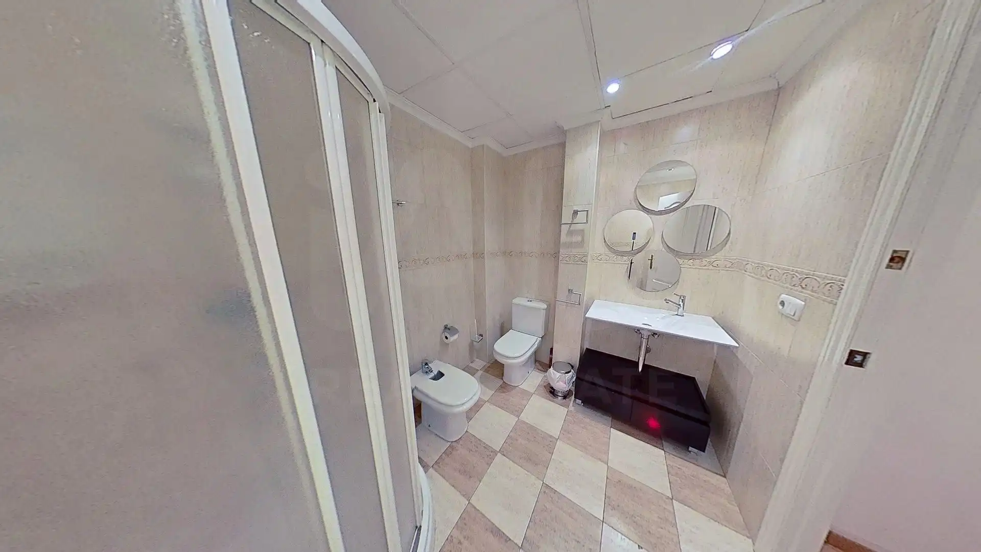Badezimmer von Wohnung zur Miete in Centro