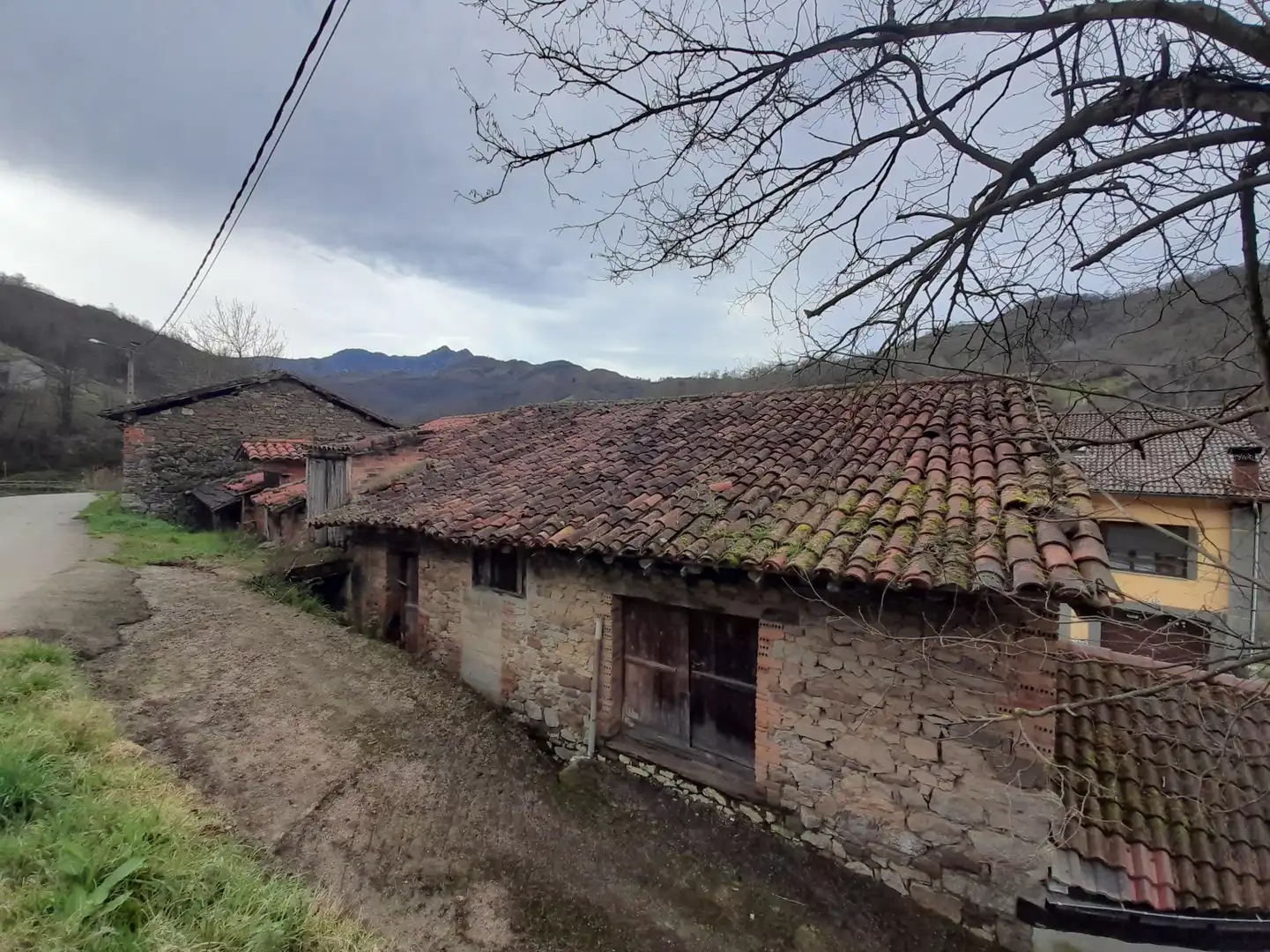 Einfamilien-Reihenhaus zum Verkauf in Laviana - Acebal, Laviana