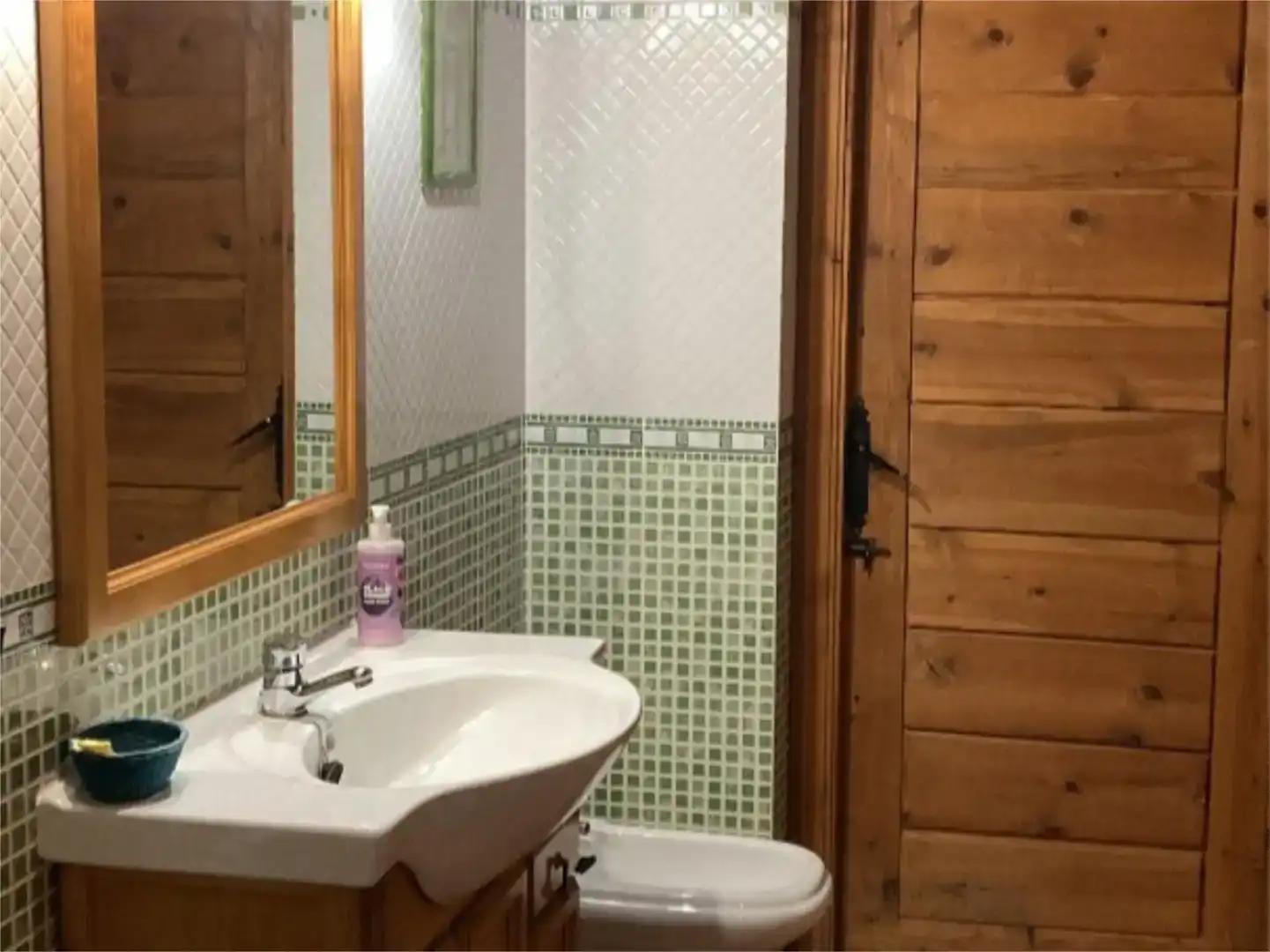 Bathroom of Country homes for rent in Villanueva de la Jara  with Private garden and Furnished