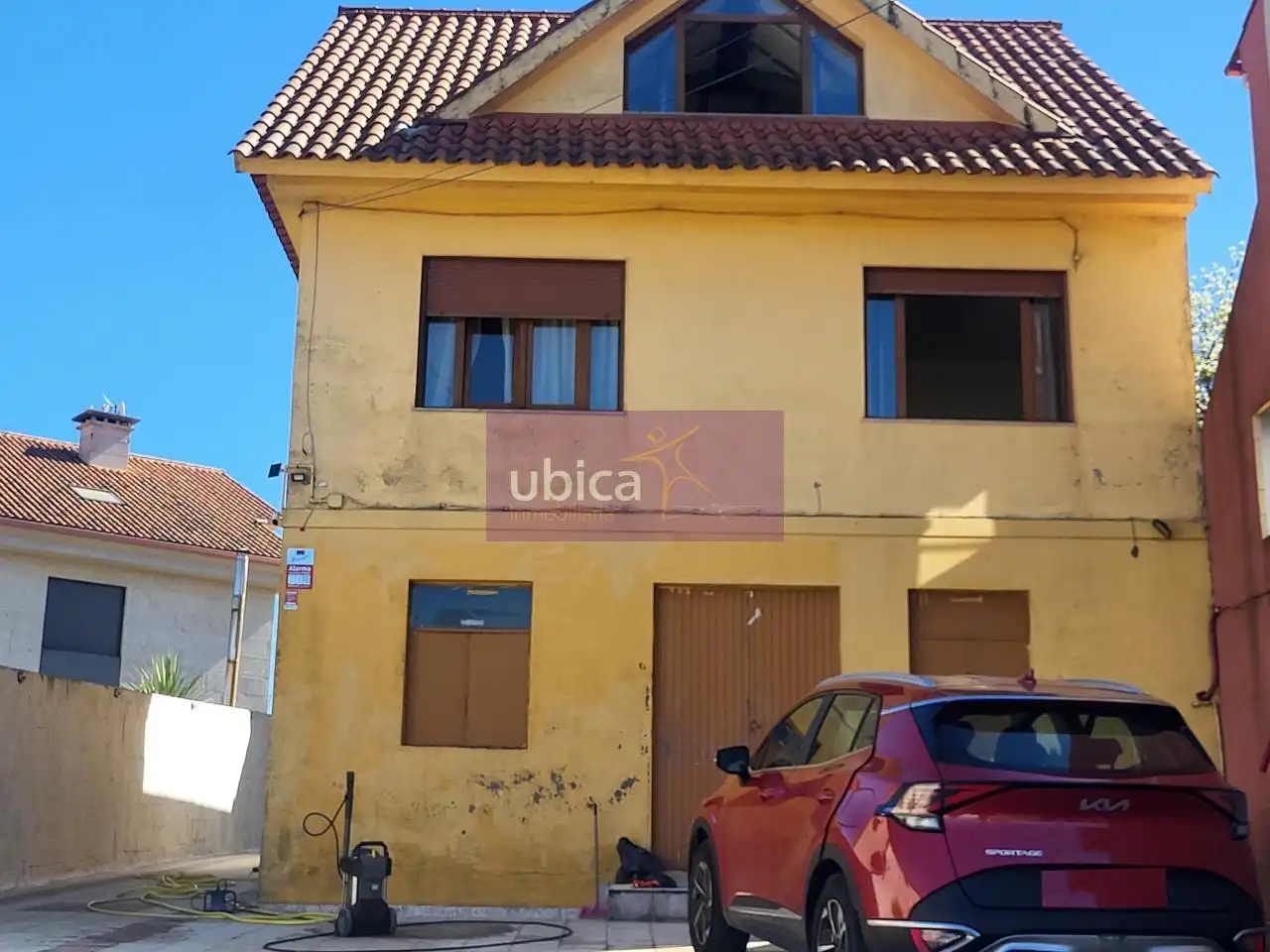 Vista exterior de Casa o chalet en venta en Vigo  con Calefacción y Trastero