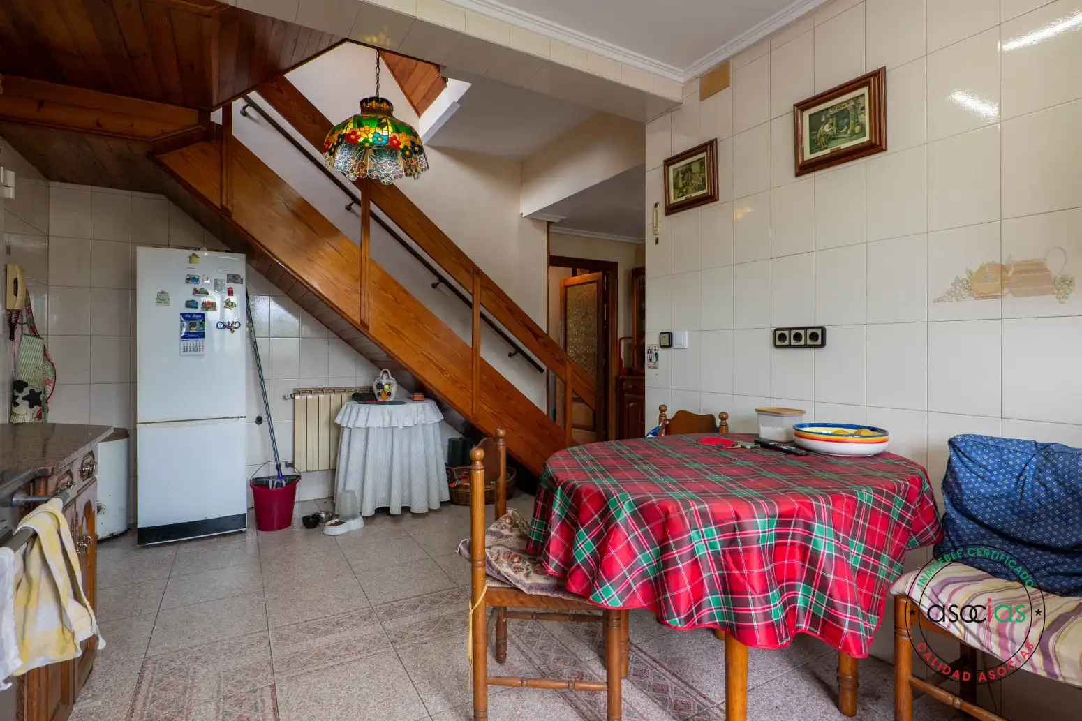 Menjador de Casa adosada en venda en Gijón  amb Calefacció i Jardí privat