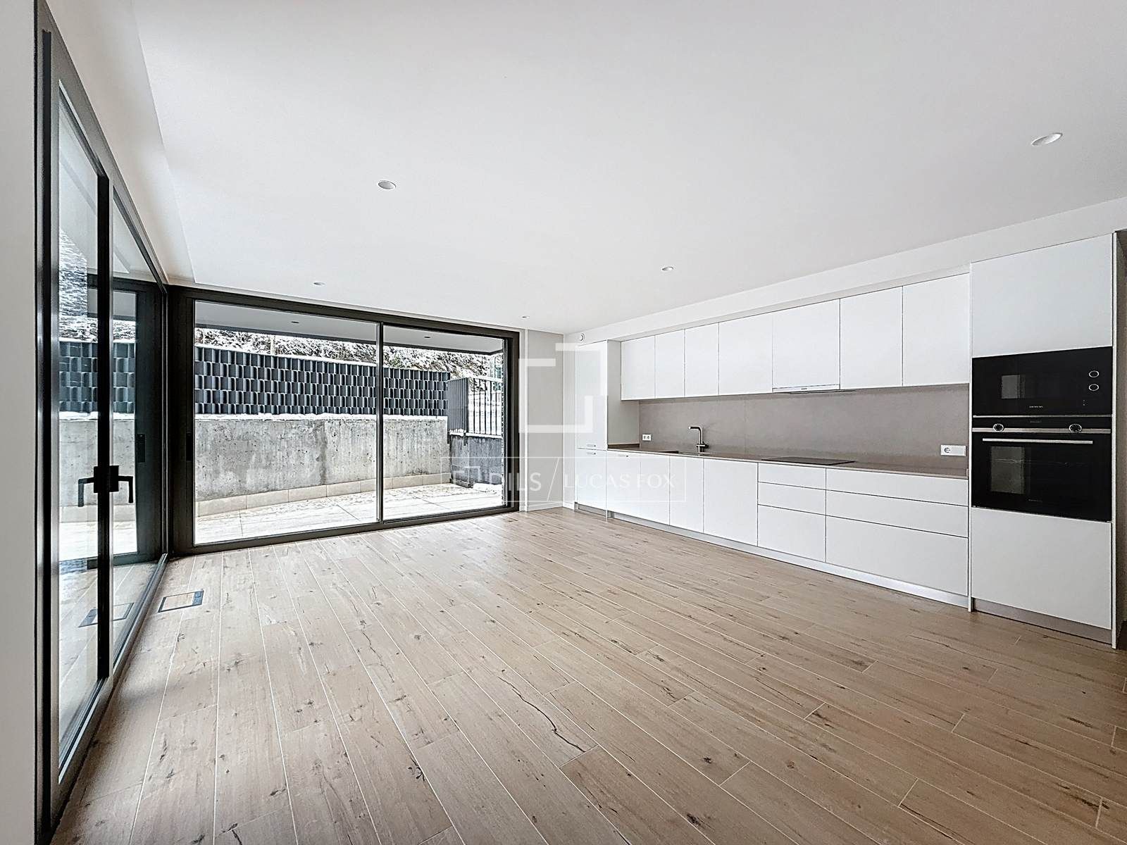 Vista exterior de Pis de lloguer en Bellver de Cerdanya amb Calefacció, Jardí privat i Parquet