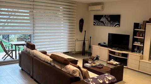 Foto 3 de Casa adosada en venda a Urbanitzacions, Mataró