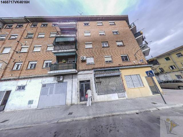 Piso en Venta en CL ESTRONCIO  en Los Rosales
