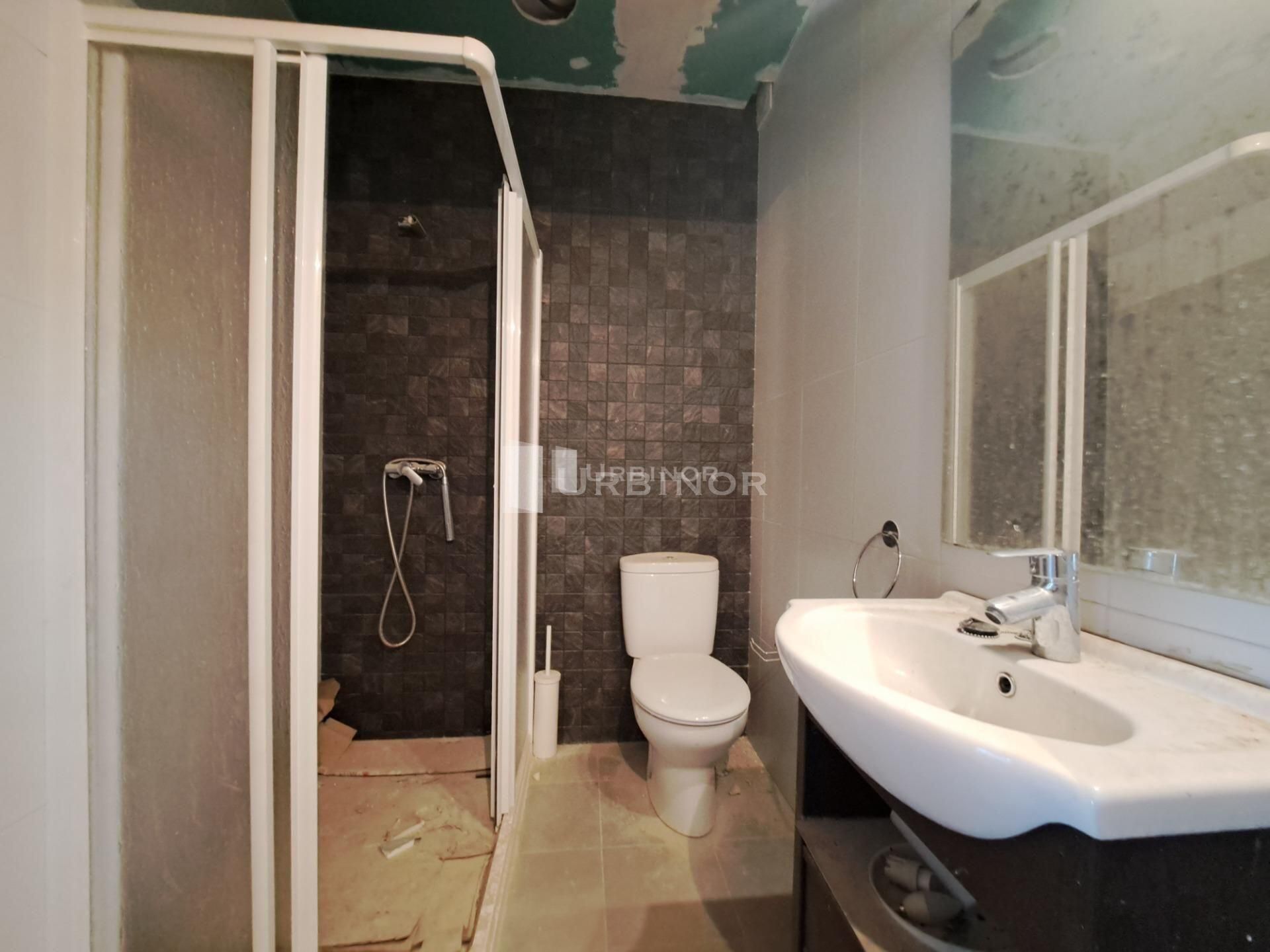 Bathroom of Country house for sale in Ourense Capital   with Heating