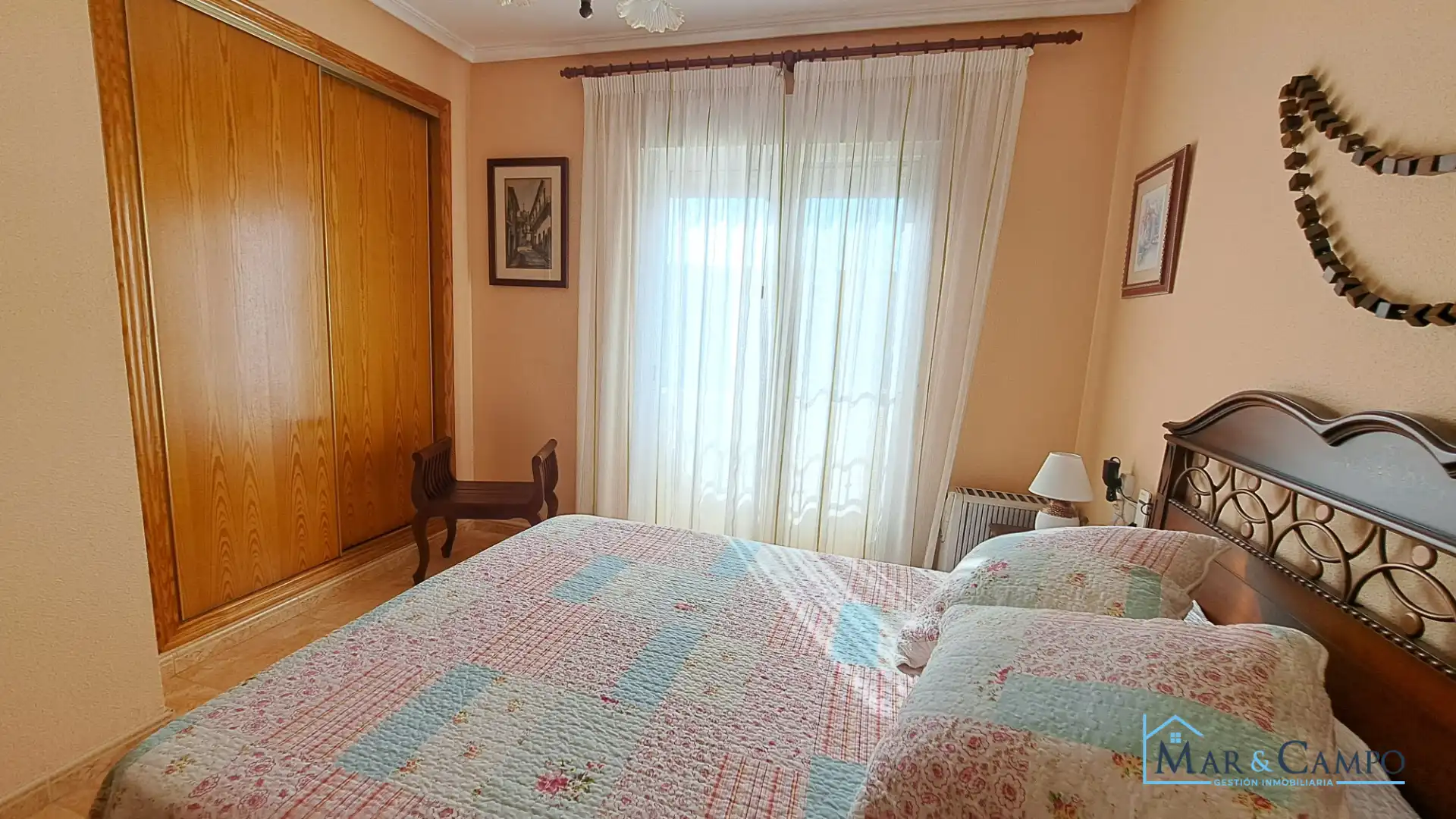 Dormitori de Casa adosada en venda en San Javier amb Aire condicionat, Jardí privat i Moblat