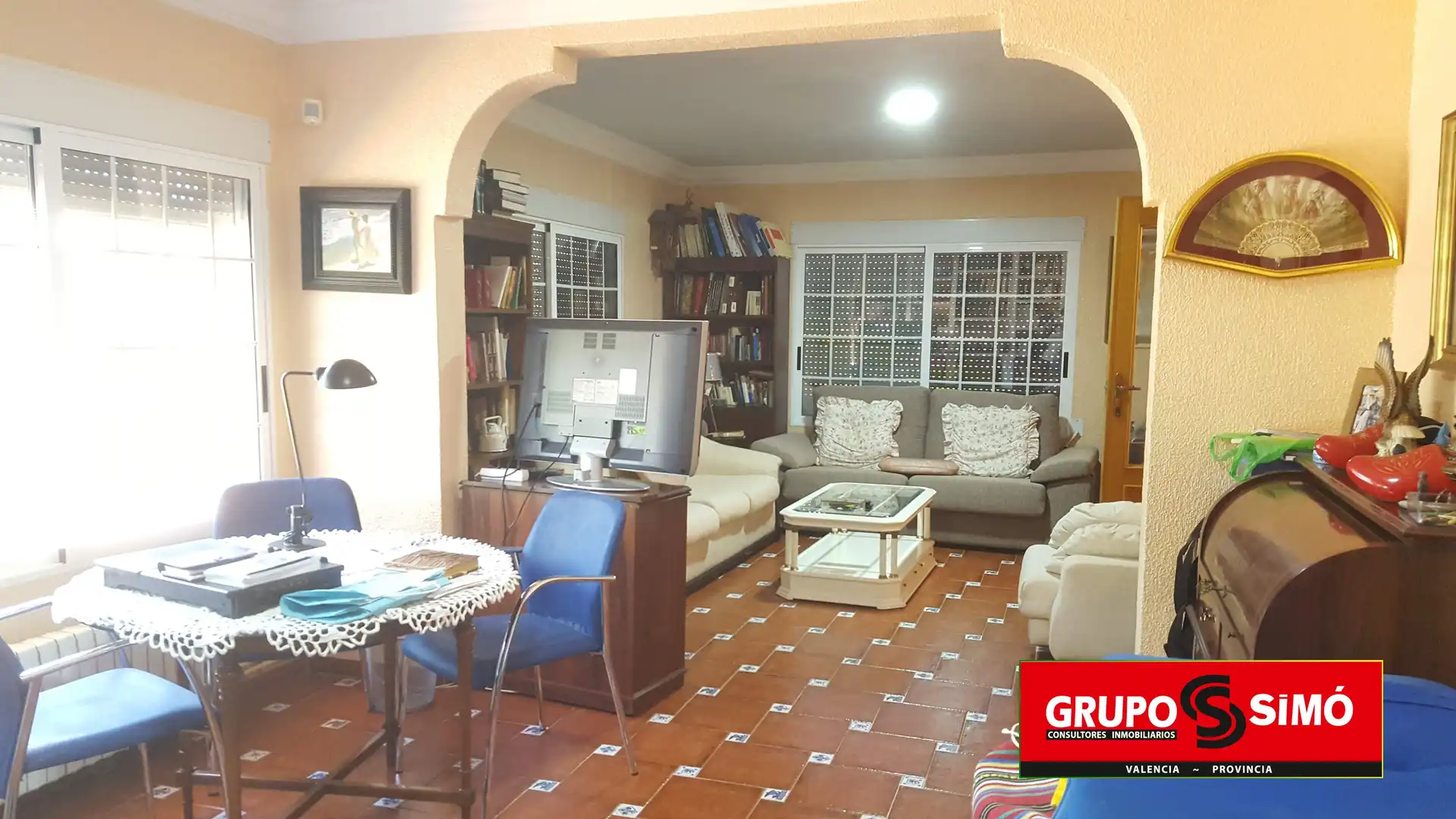 Sala de estar de Casa o chalet en venta en Picassent con Aire acondicionado, Calefacción y Jardín privado