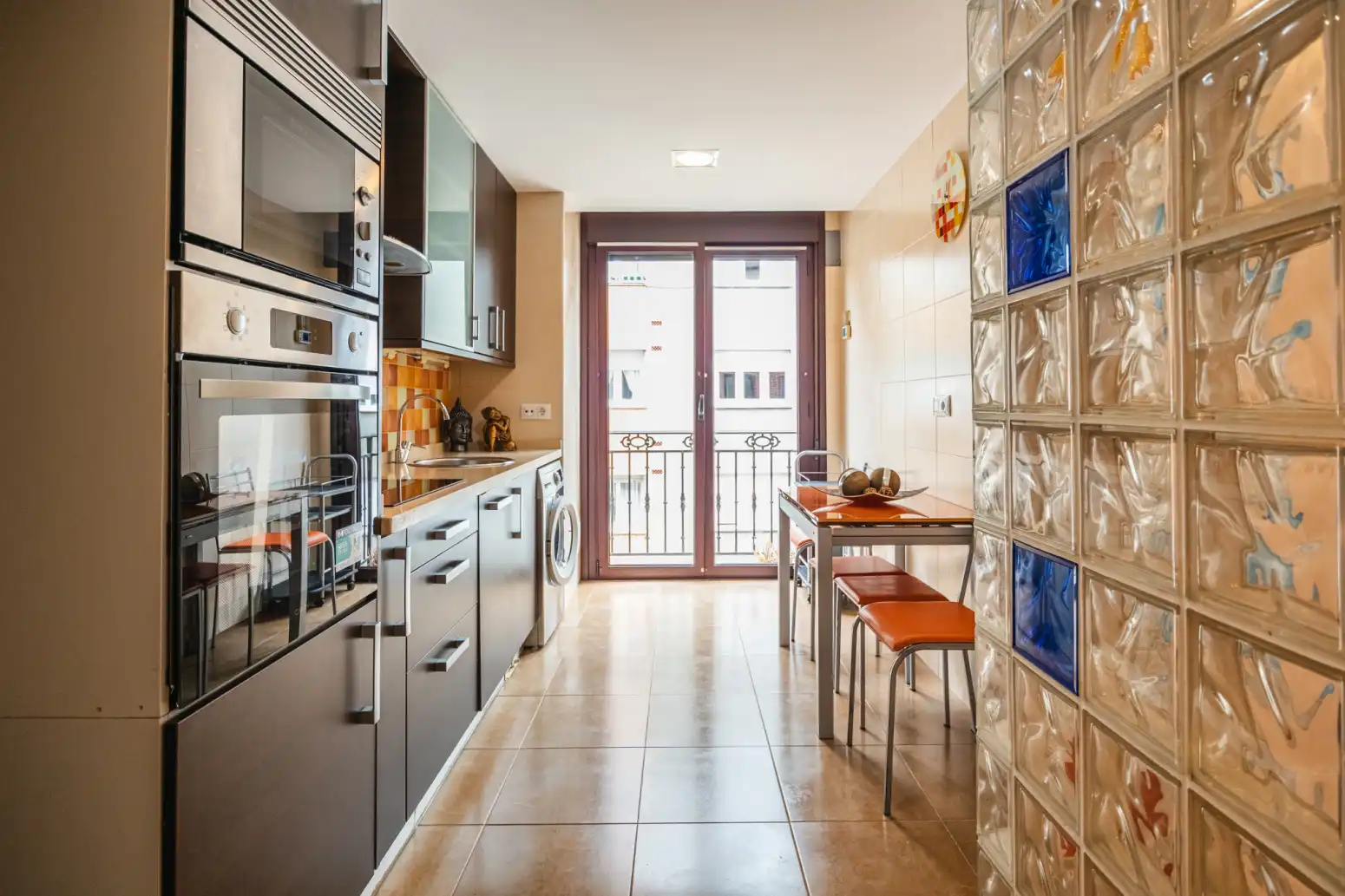 Cocina de Piso de alquiler en San Martín del Rey Aurelio con Calefacción, Terraza y Trastero