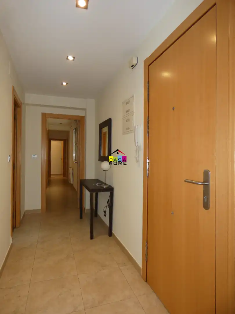 Piso en venta en Castellón de la Plana / Castelló de la Plana con Aire acondicionado, Calefacción y Terraza